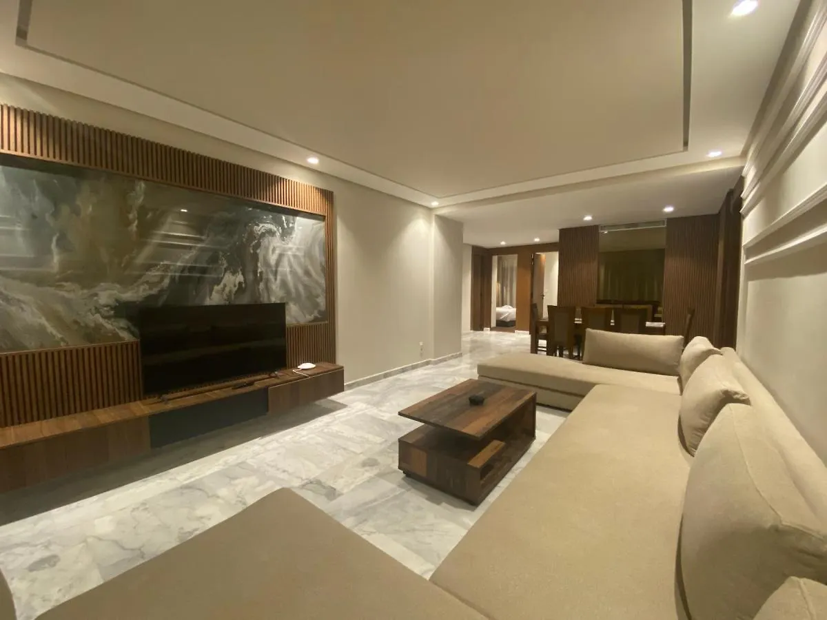 Hilbert Princesses - Brand New Furnished Apartments Casa Blanca