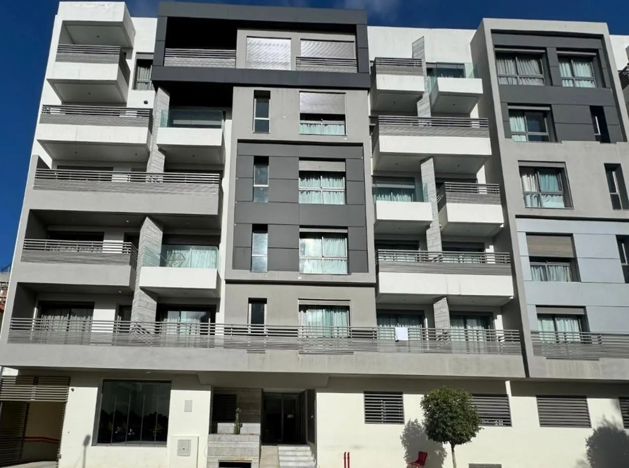 Hilbert Princesses - Brand New Furnished Apartments Casa Blanca